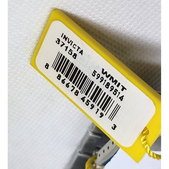 Invicta Pro Diver Men’s 40mm Stainless Steel Quartz Watch | Blue Dial, 200m - Picture 13 of 16